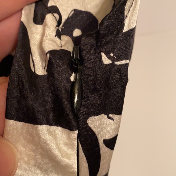 Hale Bob 100% Silk Tank Top - Picture 5 of 6